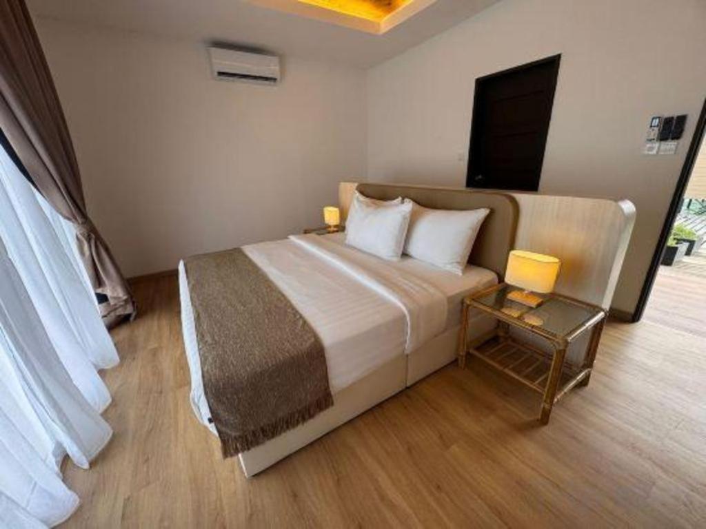 Sand Bay Resort เซมปอร์นา ภายนอก รูปภาพ